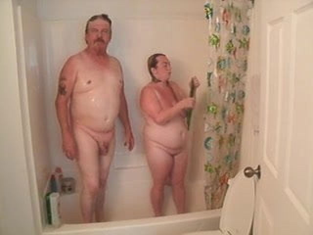 Candyce Xxx Taking A Shower Closeup Sex Big Tits Amateur Shower