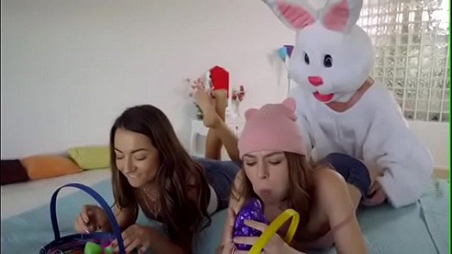 Easter Creampie Good Cocksucker Easter Bunny Hot Creampie Surprise